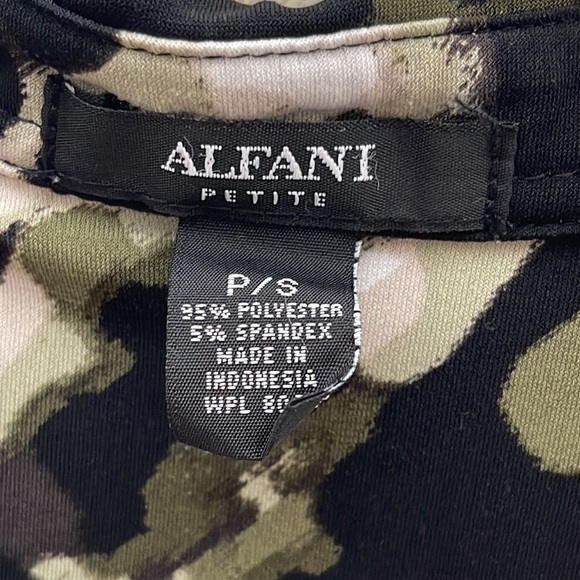 ❤️ ALFANI Cameo Blouse Size PS - Picture 4 of 4